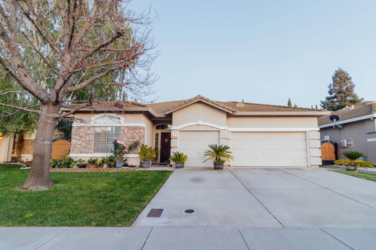 https://bt-photos.global.ssl.fastly.net/sacramento/1280_boomver_1_561058640-2.jpg