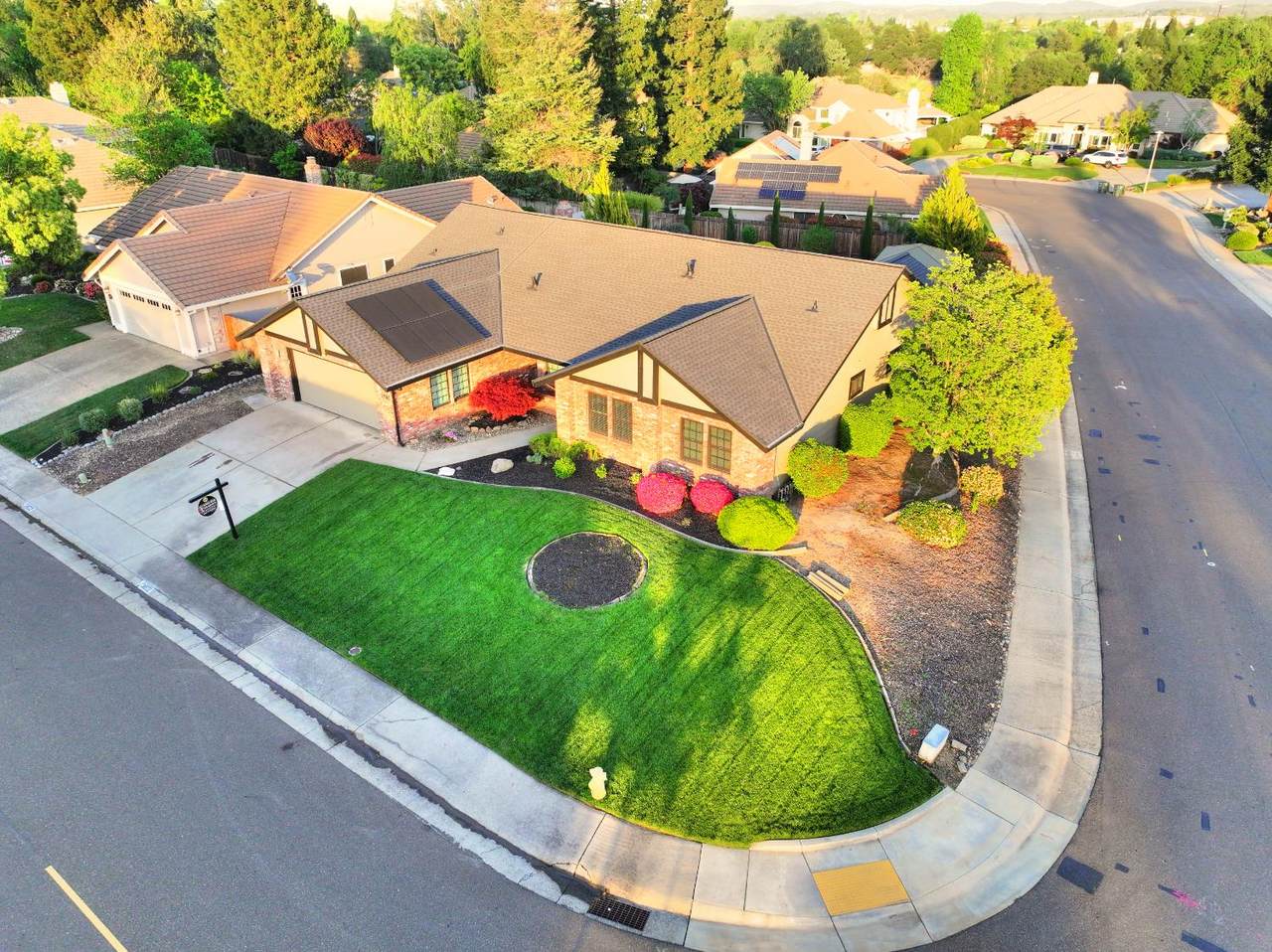 https://bt-photos.global.ssl.fastly.net/sacramento/1280_boomver_1_561059156-2.jpg