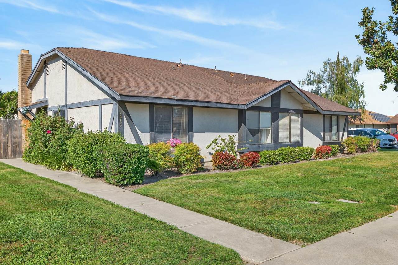 7033 Tristan Circle - Photo 1