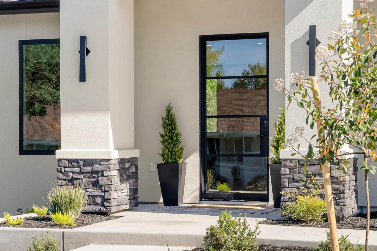 https://bt-photos.global.ssl.fastly.net/sacramento/1280_boomver_1_561059373-2.jpg