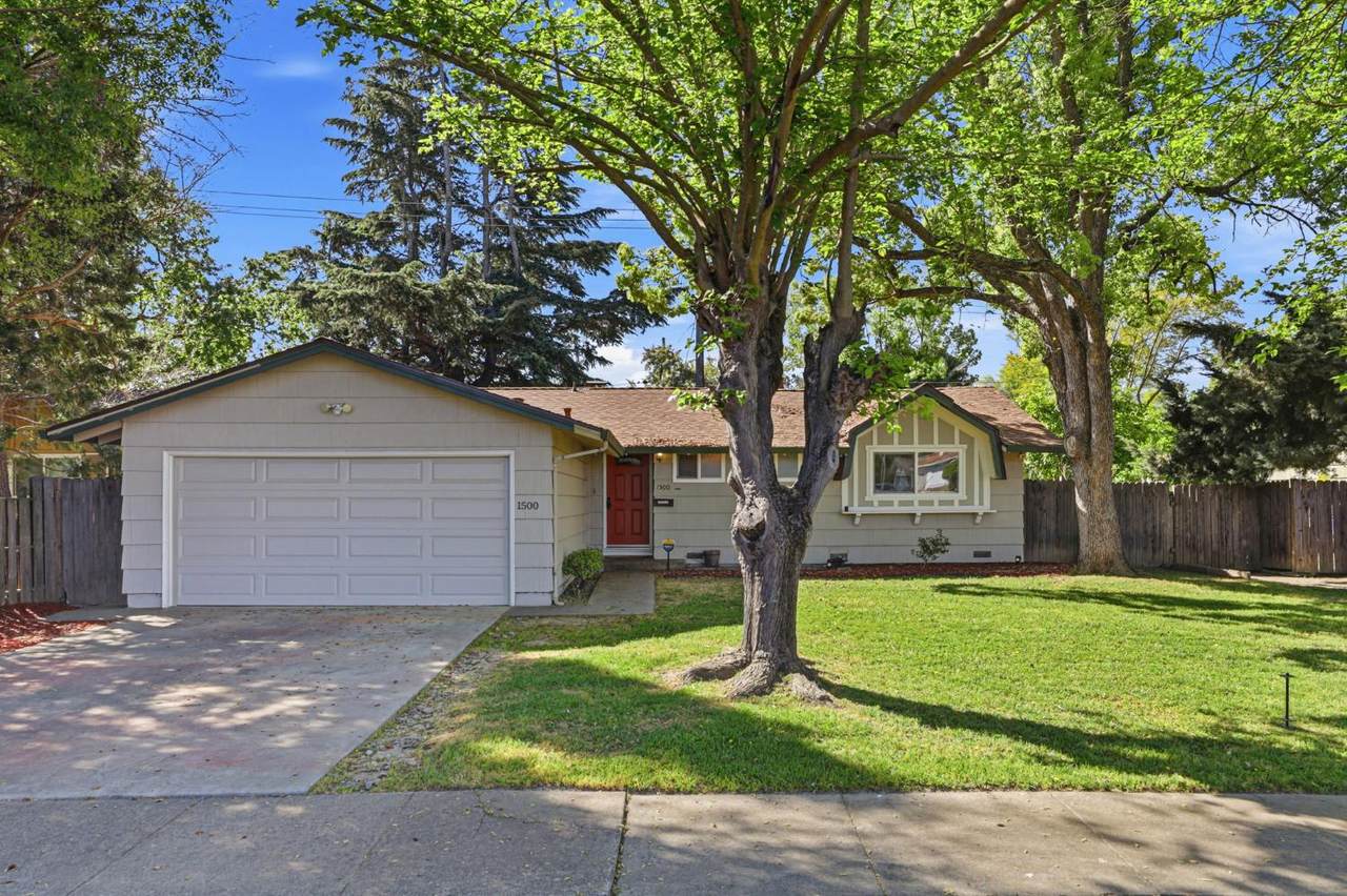 1500 60th Avenue - Photo 1