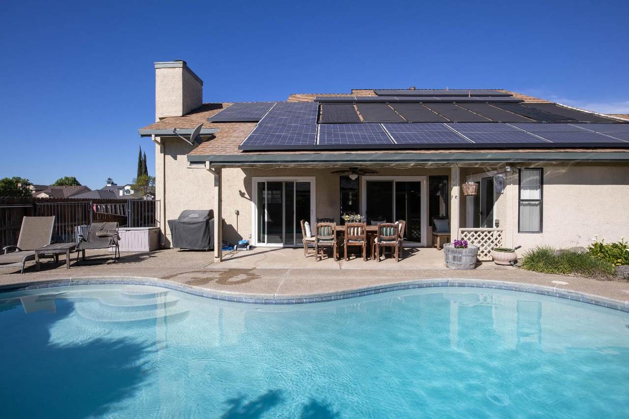 1057 Mission Ridge Drive - Photo 1