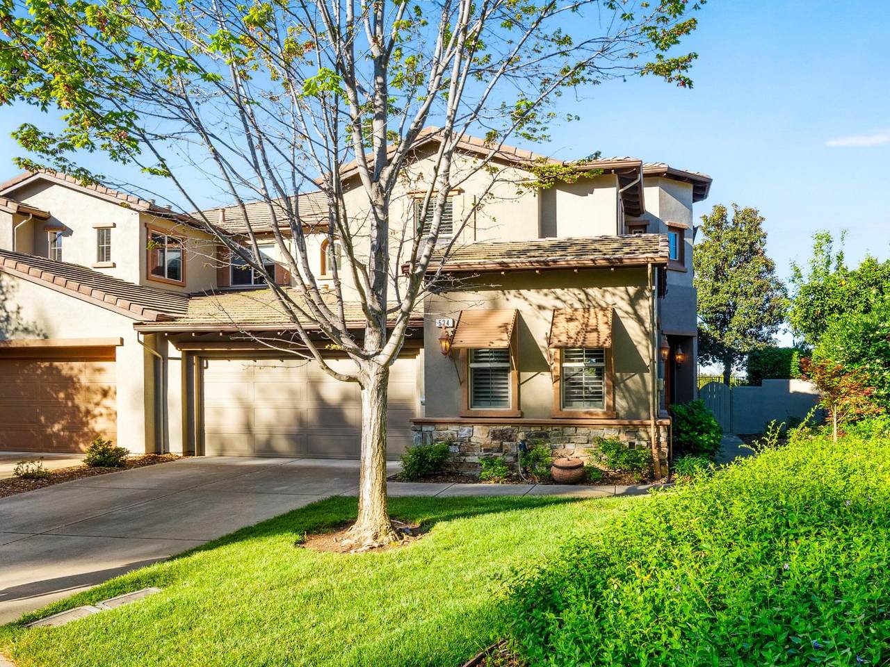 https://bt-photos.global.ssl.fastly.net/sacramento/1280_boomver_1_561060424-2.jpg