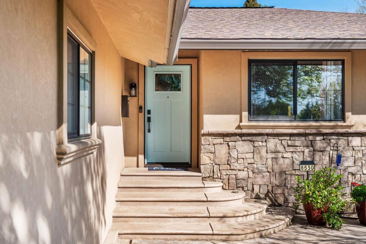 https://bt-photos.global.ssl.fastly.net/sacramento/1280_boomver_1_561060770-2.jpg