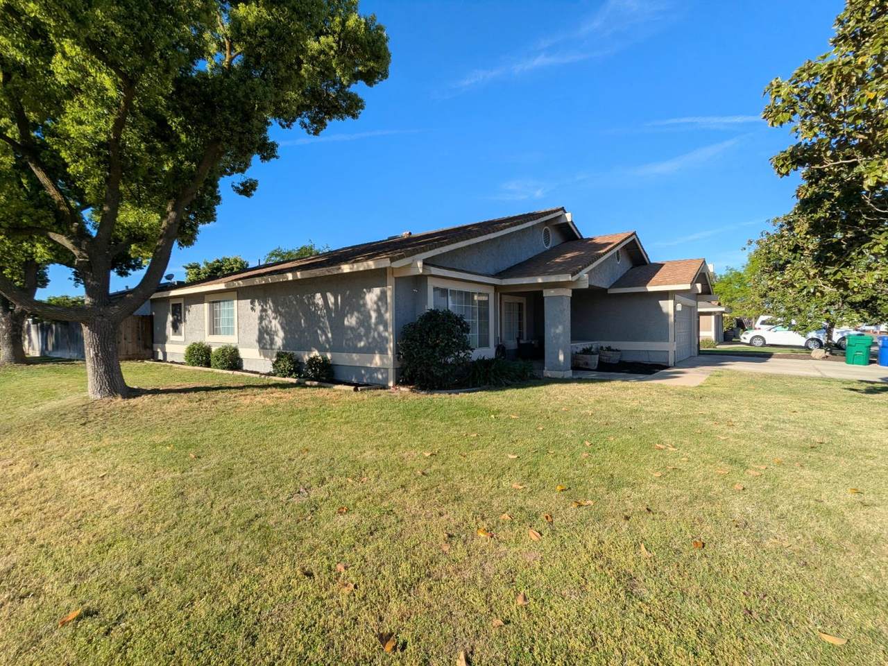 https://bt-photos.global.ssl.fastly.net/sacramento/1280_boomver_1_561060940-2.jpg