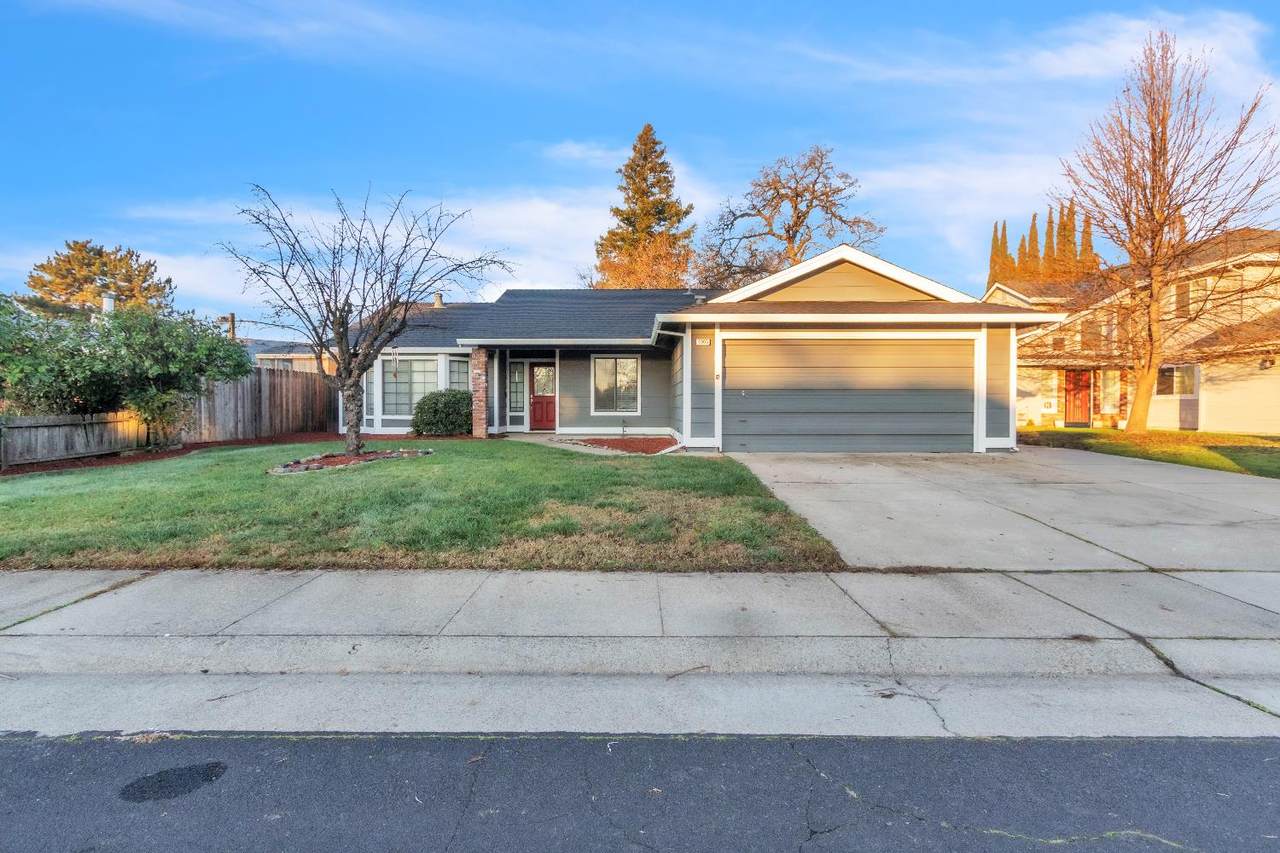 1005 Betsy Ross Drive - Photo 1