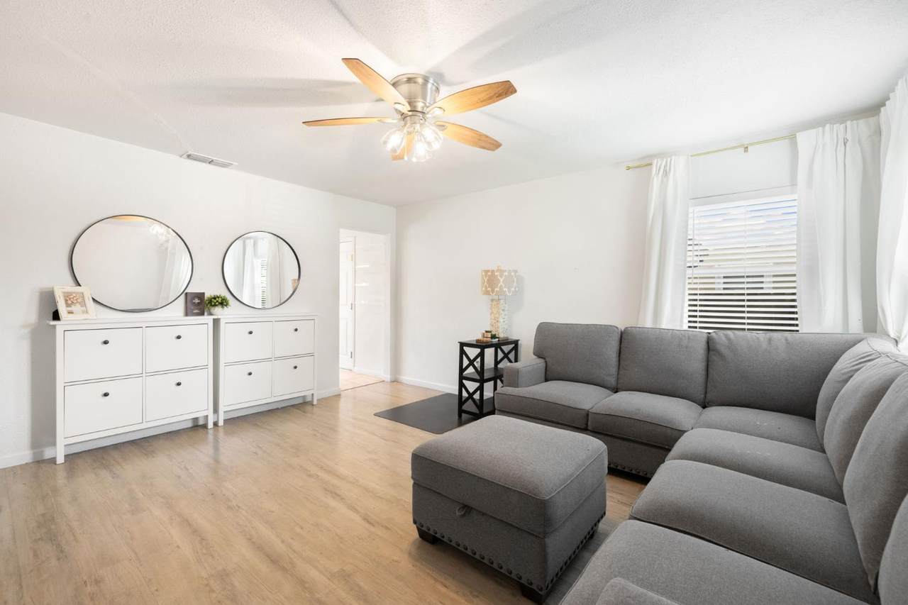 https://bt-photos.global.ssl.fastly.net/sacramento/1280_boomver_1_561061230-2.jpg