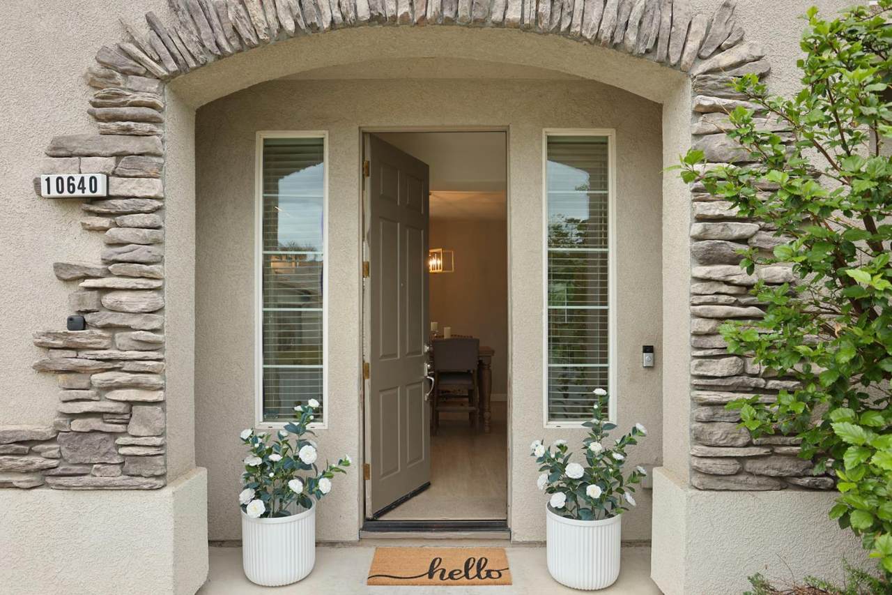 https://bt-photos.global.ssl.fastly.net/sacramento/1280_boomver_1_561061391-2.jpg