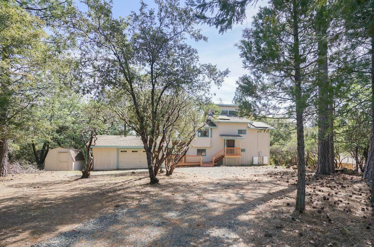 11570 Quail Court - Photo 1