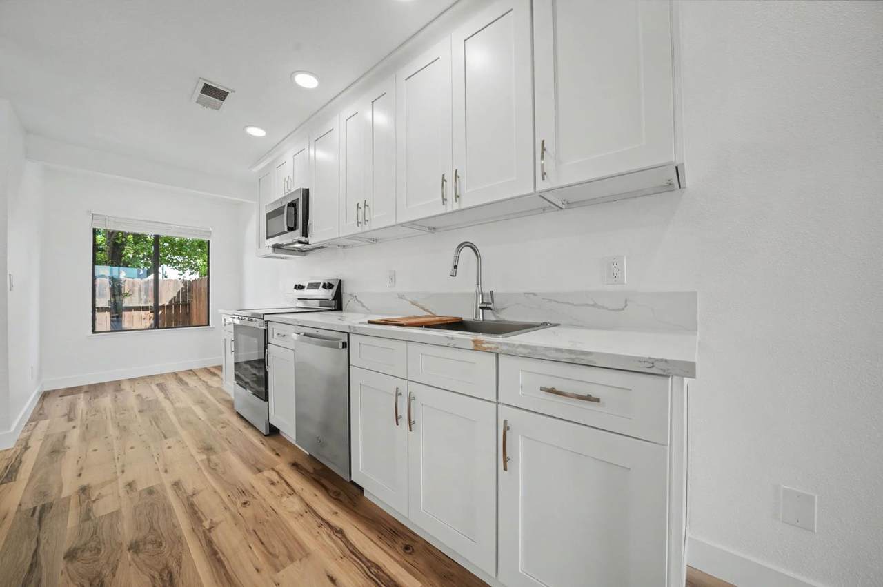 https://bt-photos.global.ssl.fastly.net/sacramento/1280_boomver_1_561061790-2.jpg