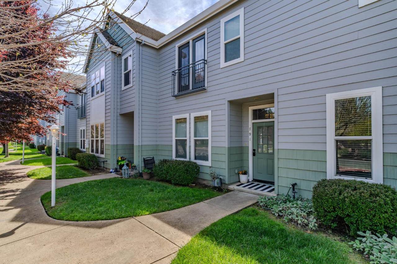 791 Saint Andrews Drive - Photo 1