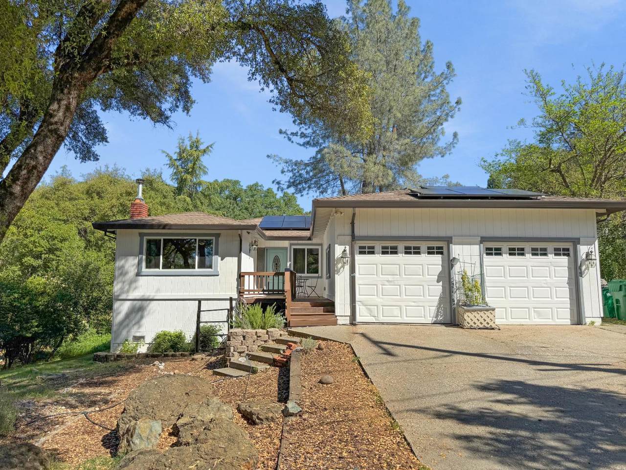 23498 Rolling Hills Court - Photo 1