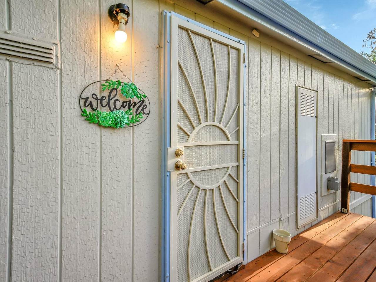 4501 Tomahawk Trail - Photo 1