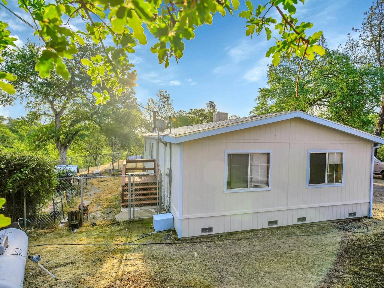 https://bt-photos.global.ssl.fastly.net/sacramento/1280_boomver_1_561062035-2.jpg