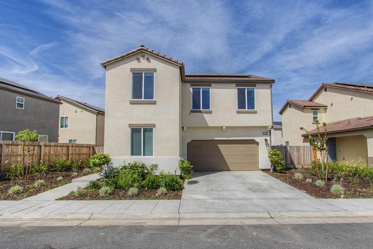 1183 Ponderosa Way - Photo 1