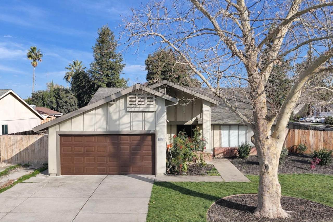3046 Bridgeford Drive - Photo 1