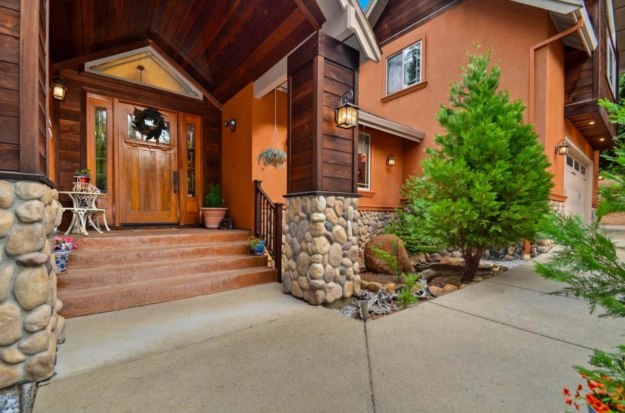 16890 Fairview Court - Photo 1