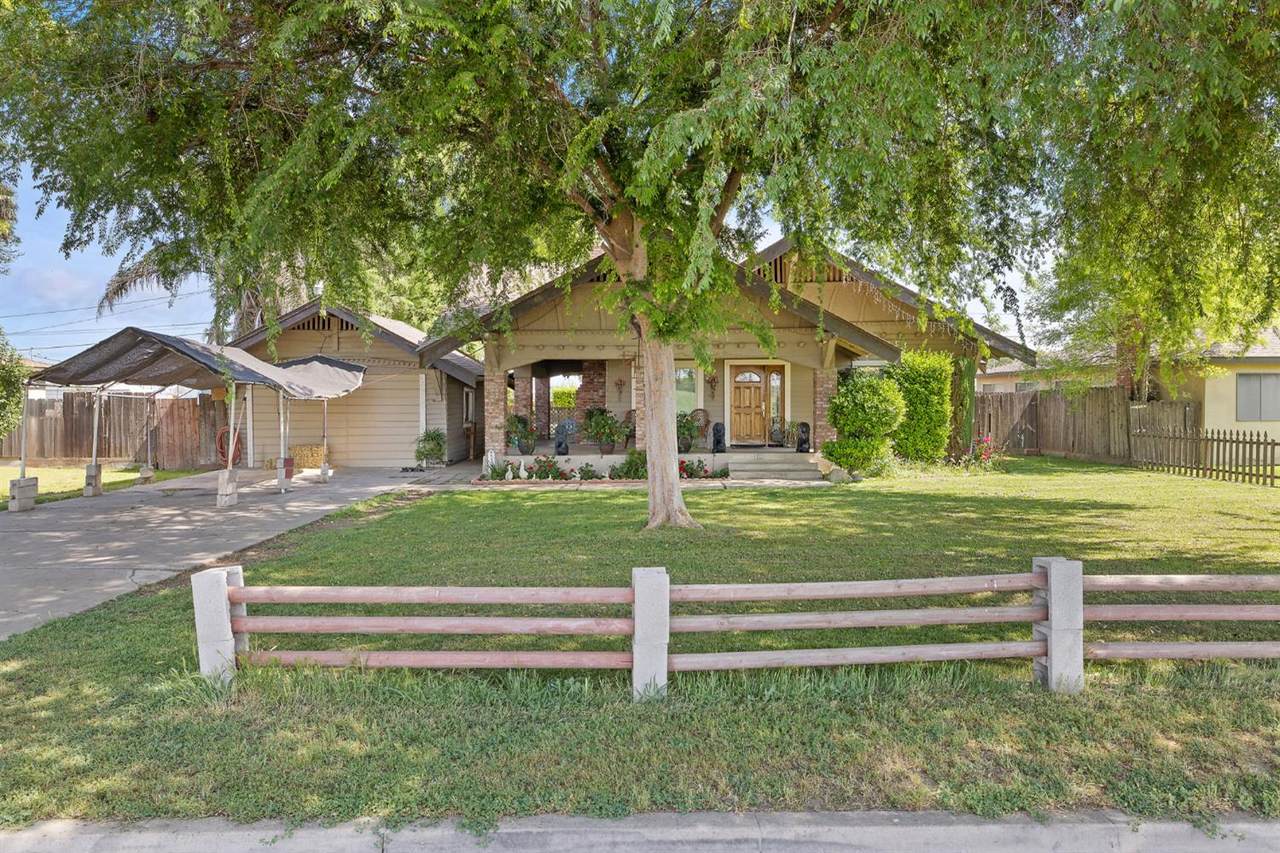 300 Berry Road - Photo 1