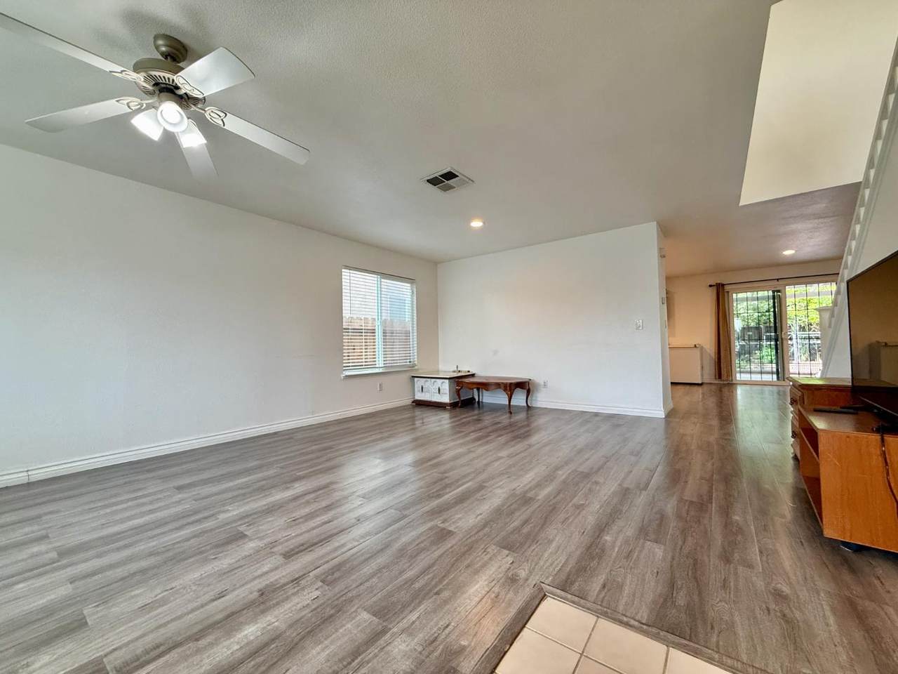 https://bt-photos.global.ssl.fastly.net/sacramento/1280_boomver_1_561062487-2.jpg