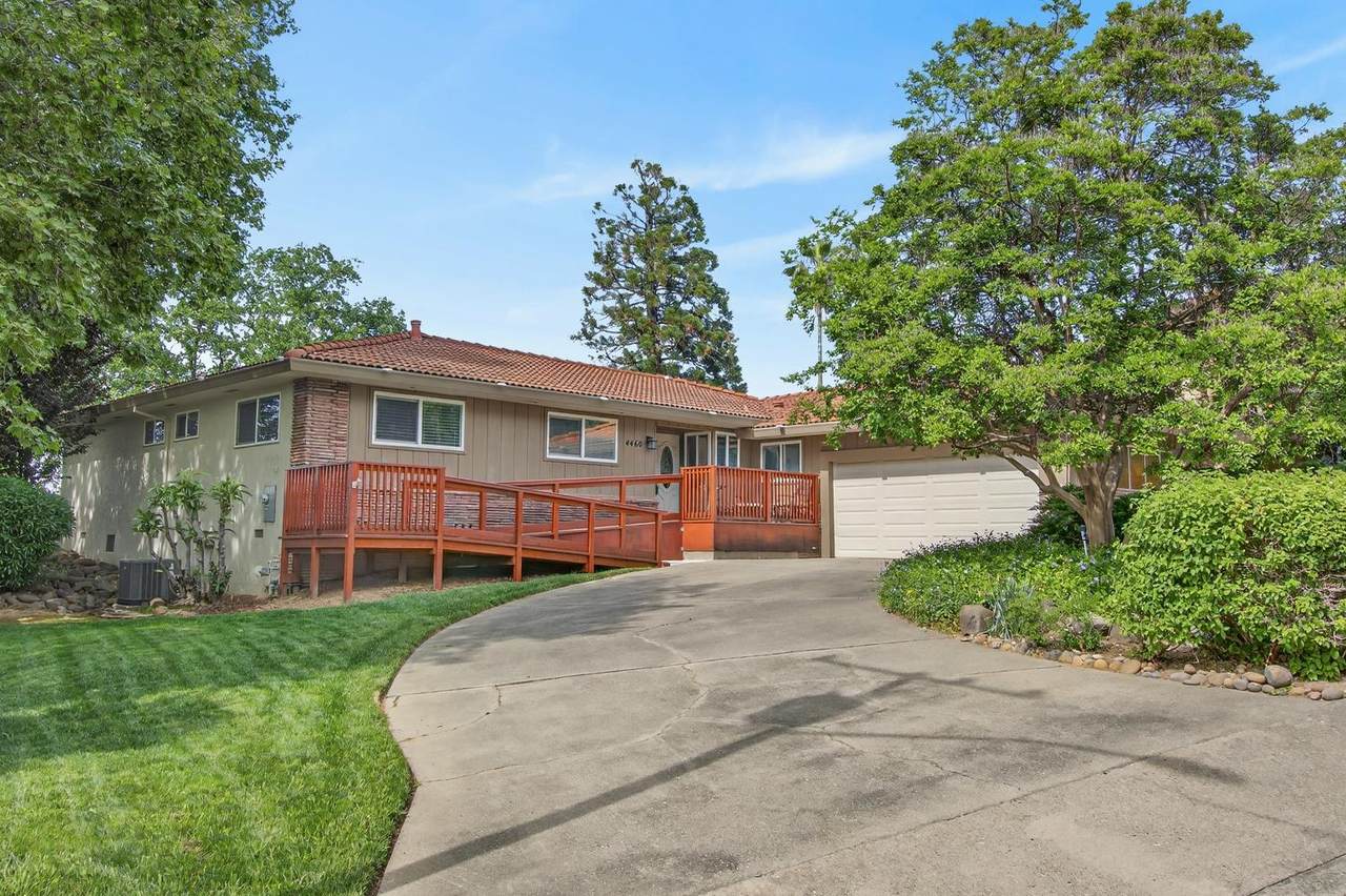4460 North Star Street - Photo 1