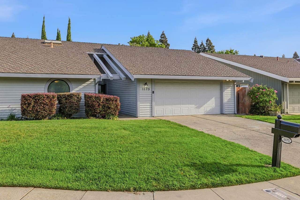 1175 Rose Tree Way - Photo 1