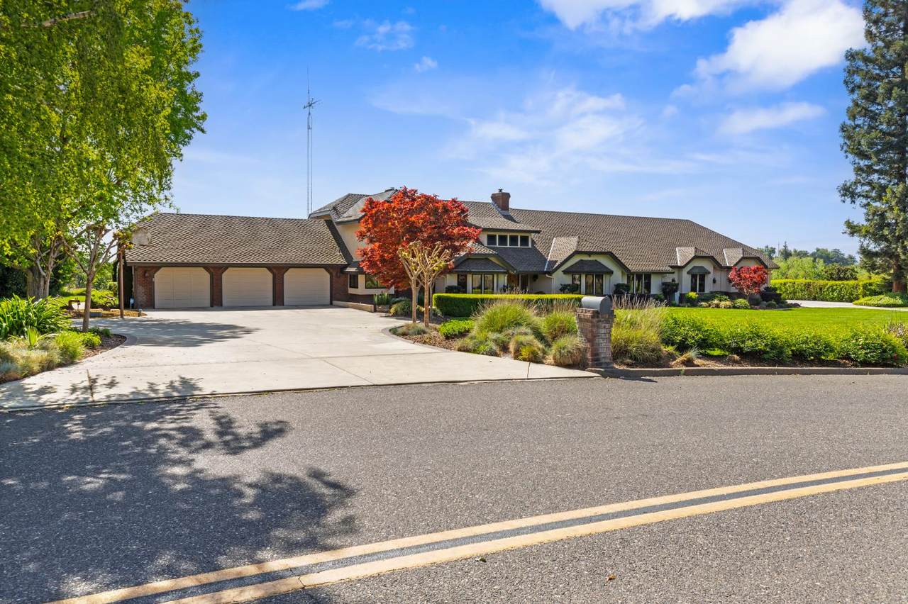 https://bt-photos.global.ssl.fastly.net/sacramento/1280_boomver_1_561063776-2.jpg