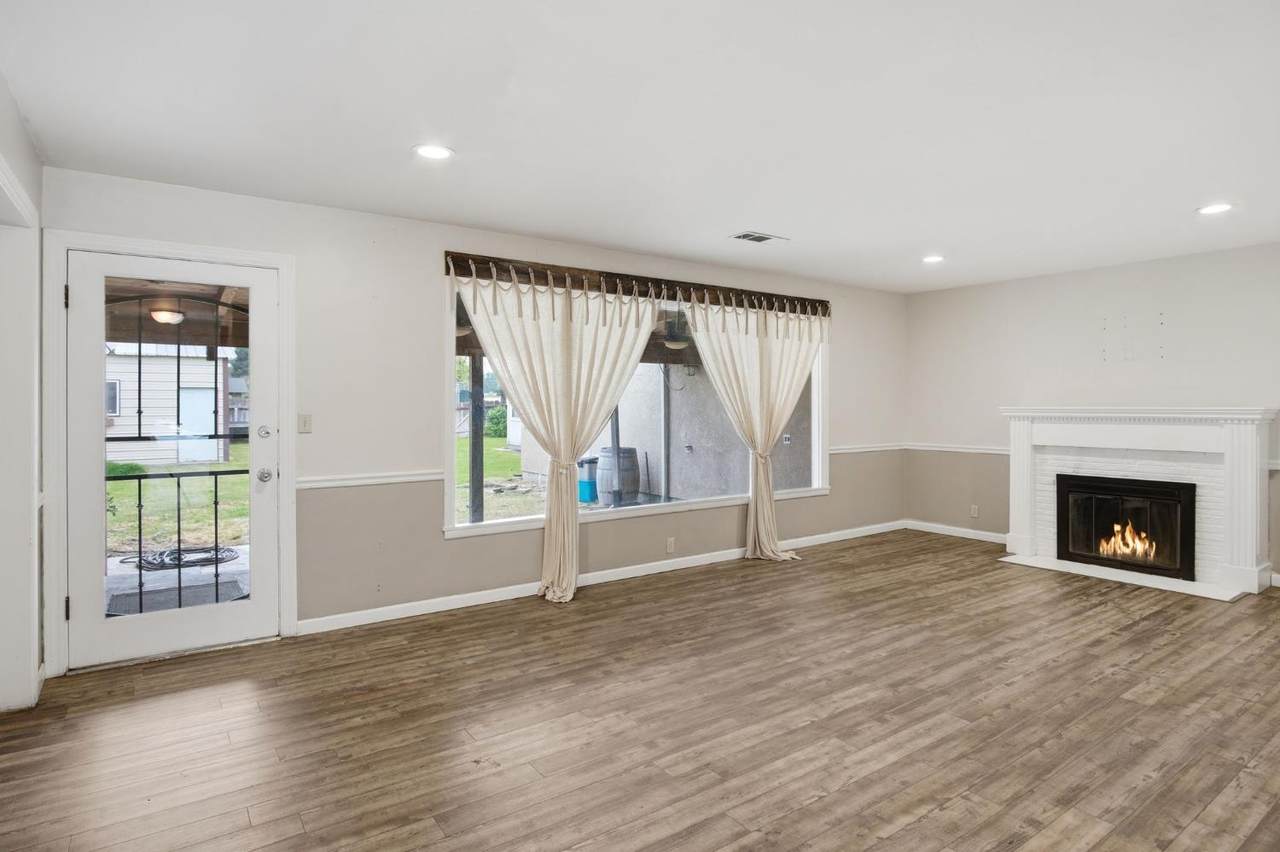 https://bt-photos.global.ssl.fastly.net/sacramento/1280_boomver_1_561063942-2.jpg