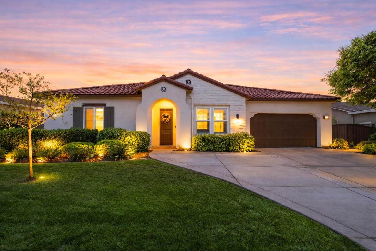 9732 Sword Dancer Drive - Photo 1