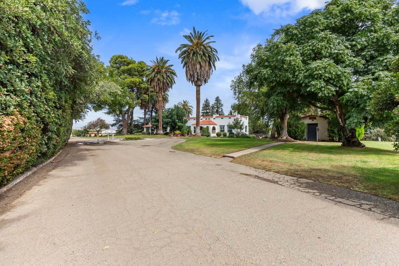 https://bt-photos.global.ssl.fastly.net/sacramento/1280_boomver_1_561064011-2.jpg
