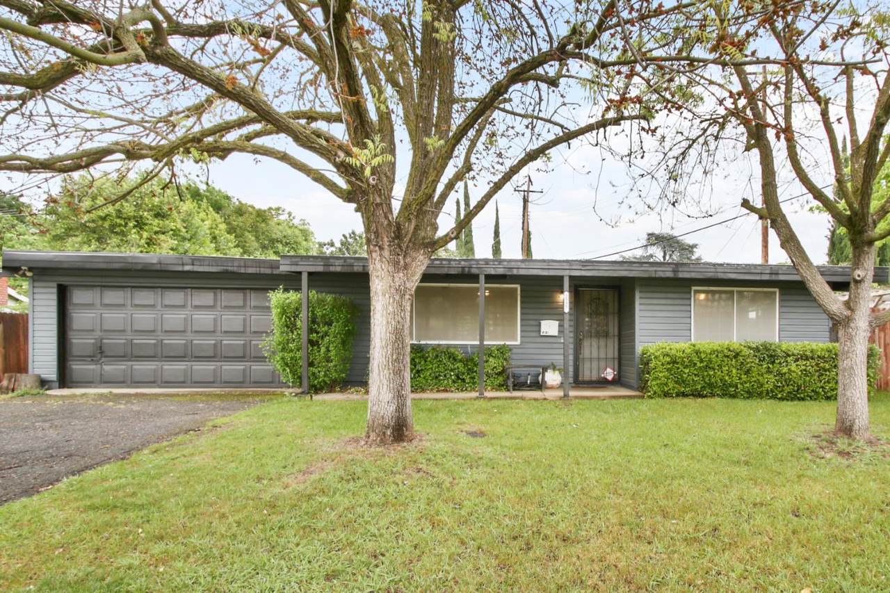 2527 Mcgregor Drive - Photo 1