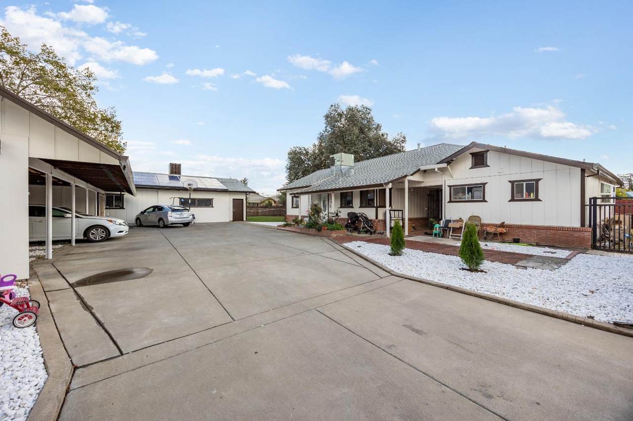https://bt-photos.global.ssl.fastly.net/sacramento/1280_boomver_1_561064375-2.jpg