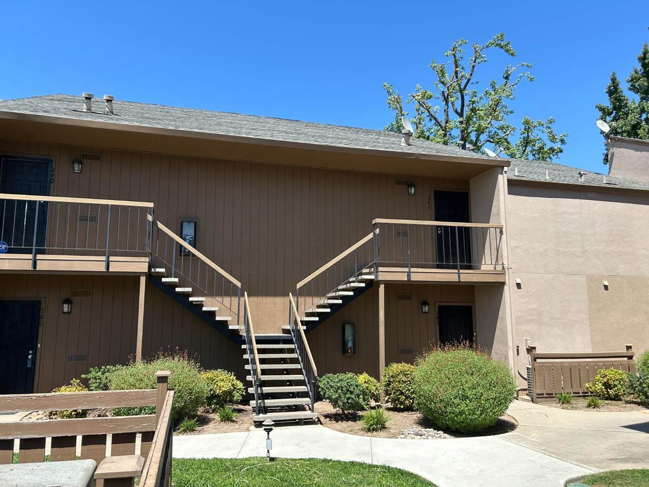 https://bt-photos.global.ssl.fastly.net/sacramento/1280_boomver_1_561064416-2.jpg