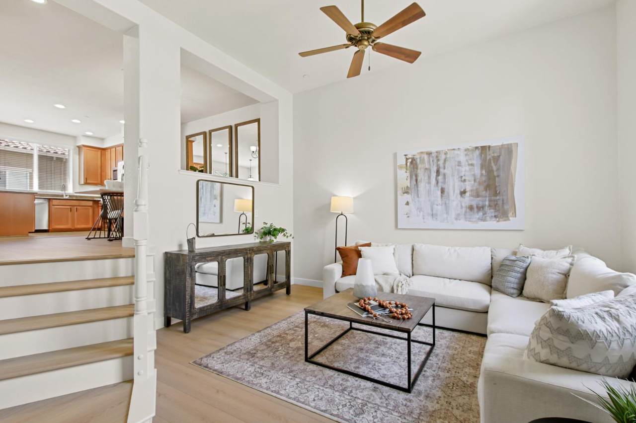 2580 El Camino Avenue - Photo 1