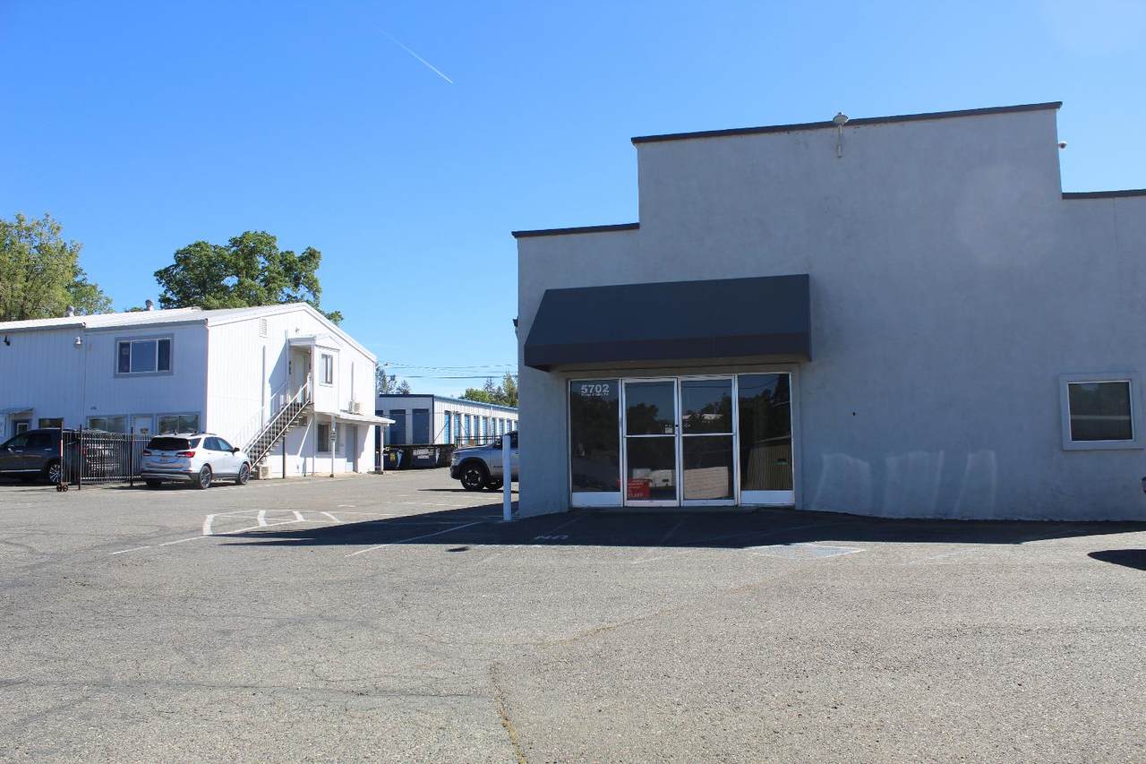 5702 Pleasant Valley Road - Photo 1