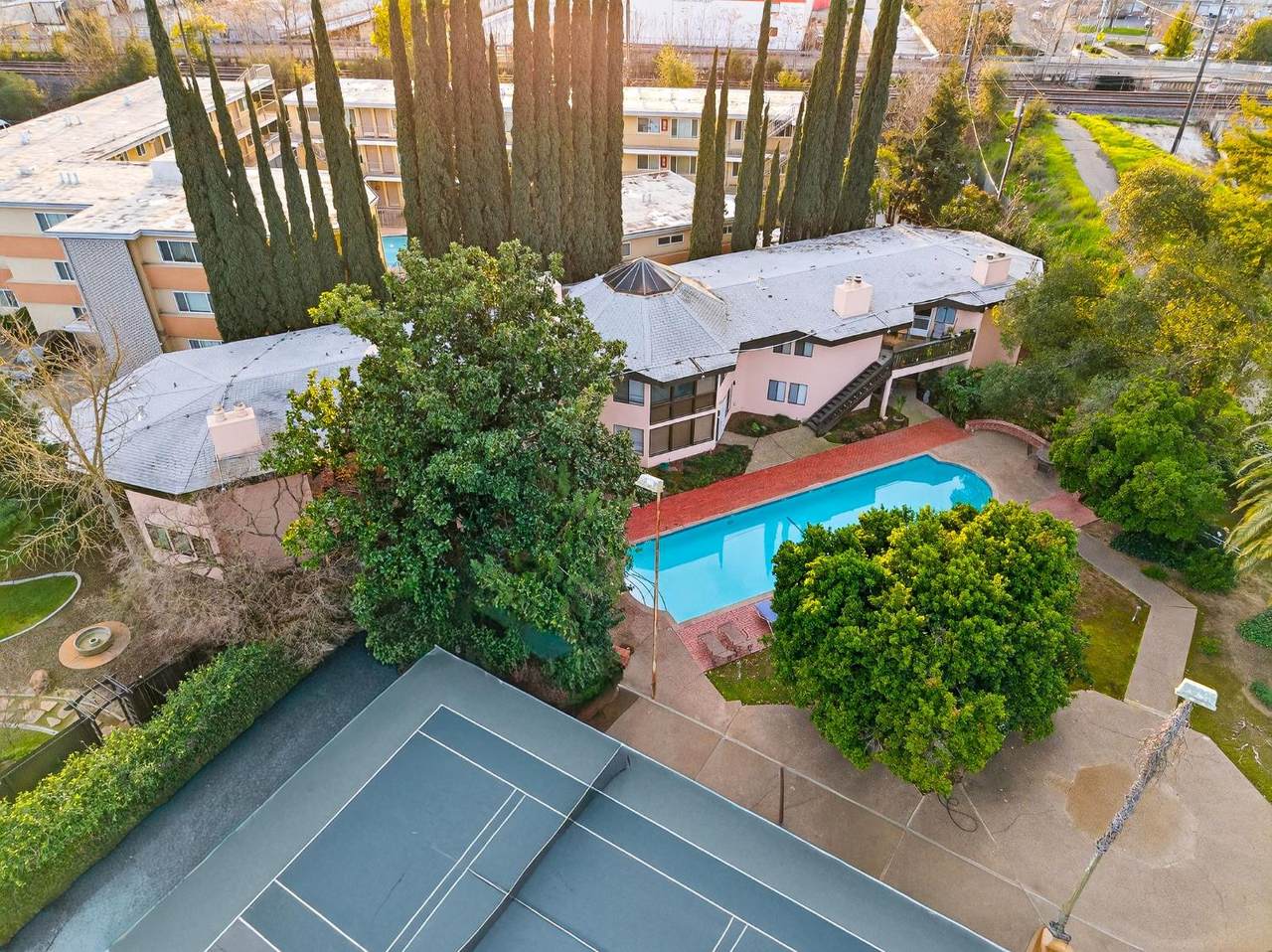 5911 Newman Court - Photo 1