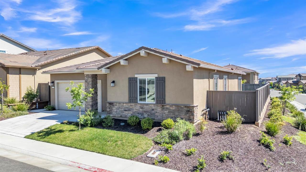 https://bt-photos.global.ssl.fastly.net/sacramento/1280_boomver_1_561065609-2.jpg