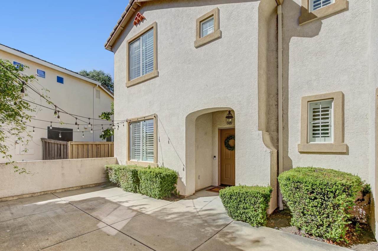 https://bt-photos.global.ssl.fastly.net/sacramento/1280_boomver_1_561065642-2.jpg