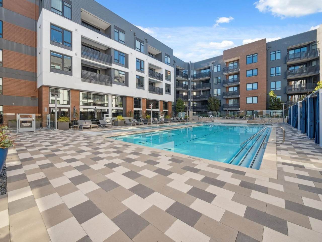 https://bt-photos.global.ssl.fastly.net/sacramento/1280_boomver_1_561066956-2.jpg