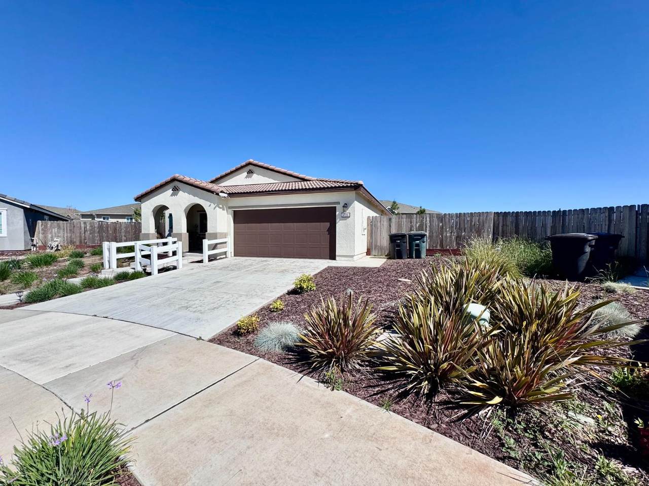 https://bt-photos.global.ssl.fastly.net/sacramento/1280_boomver_1_561067985-2.jpg
