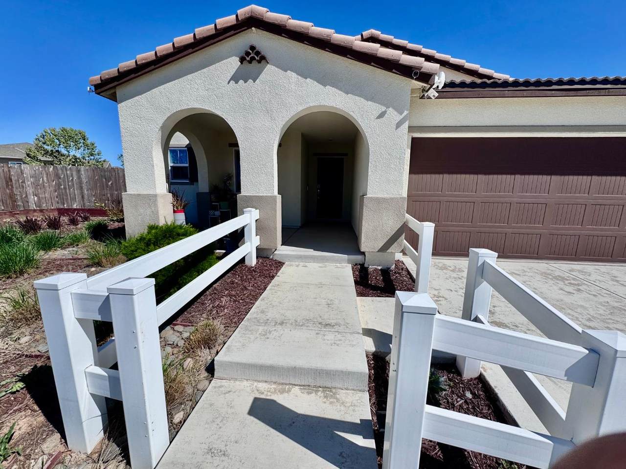 https://bt-photos.global.ssl.fastly.net/sacramento/1280_boomver_1_561067985-2.jpg