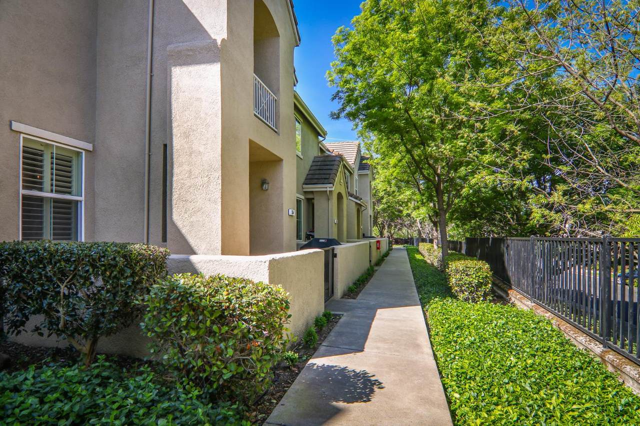 https://bt-photos.global.ssl.fastly.net/sacramento/1280_boomver_1_561068700-2.jpg