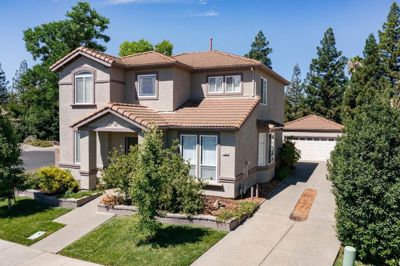 1505 Portola Street - Photo 1