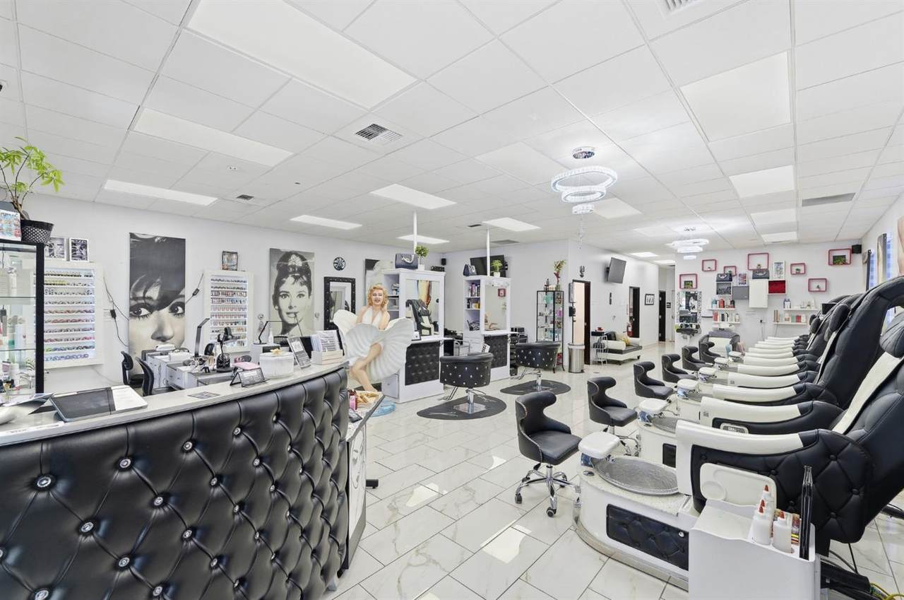 549 Golden State Boulevard - Photo 1
