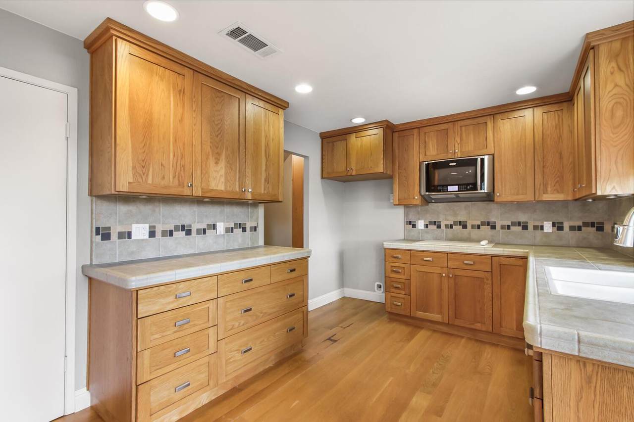 https://bt-photos.global.ssl.fastly.net/sacramento/1280_boomver_1_561072730-2.jpg