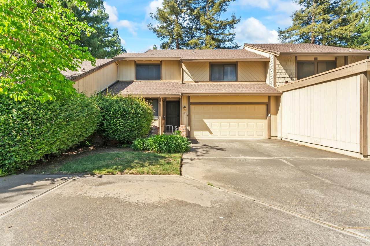 7023 Rio Cuarto Court - Photo 1