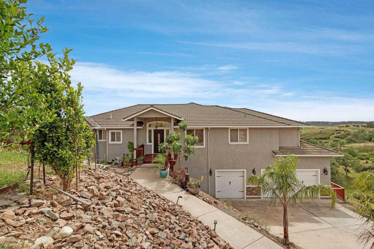 1111 Paradise Peak Road - Photo 1