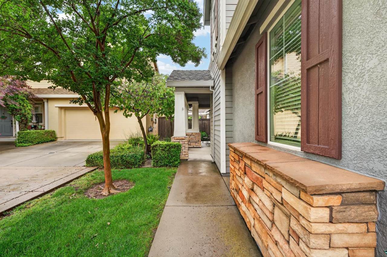https://bt-photos.global.ssl.fastly.net/sacramento/1280_boomver_2_561076352-2.jpg