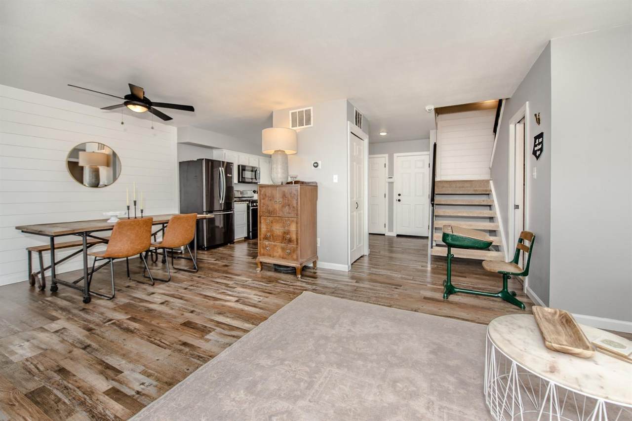 615 Knollwood Drive - Photo 1