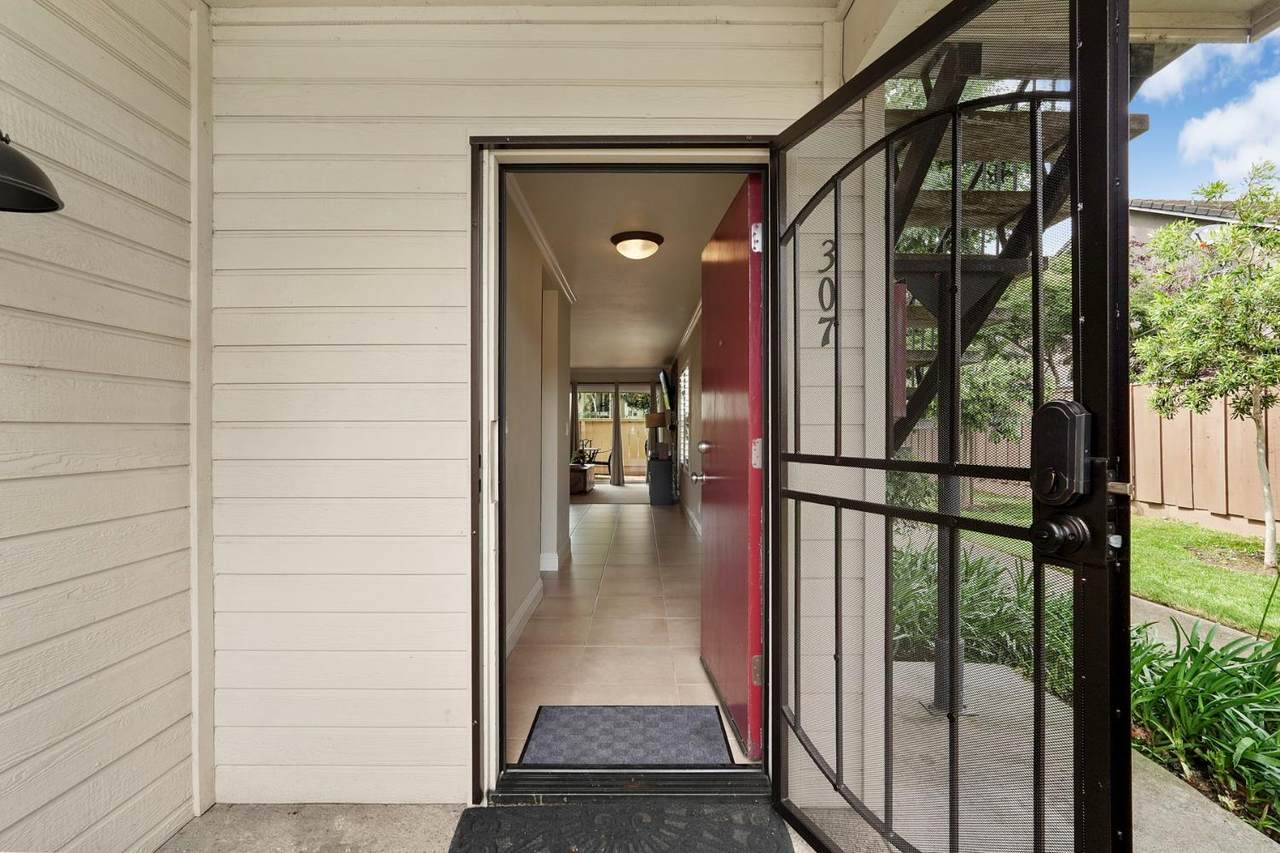https://bt-photos.global.ssl.fastly.net/sacramento/1280_boomver_1_561078669-2.jpg