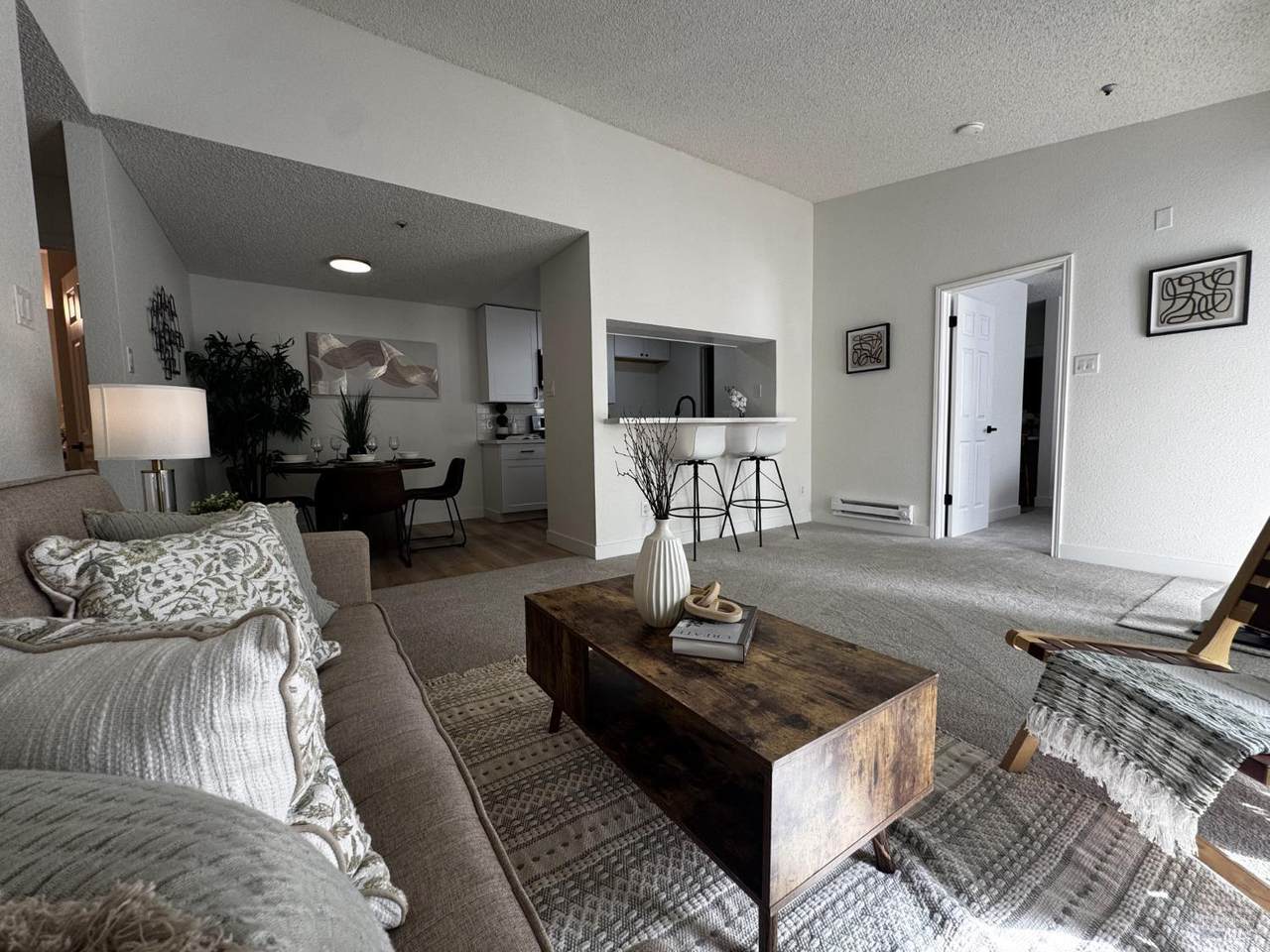 1201 Glen Cove Parkway - Photo 1